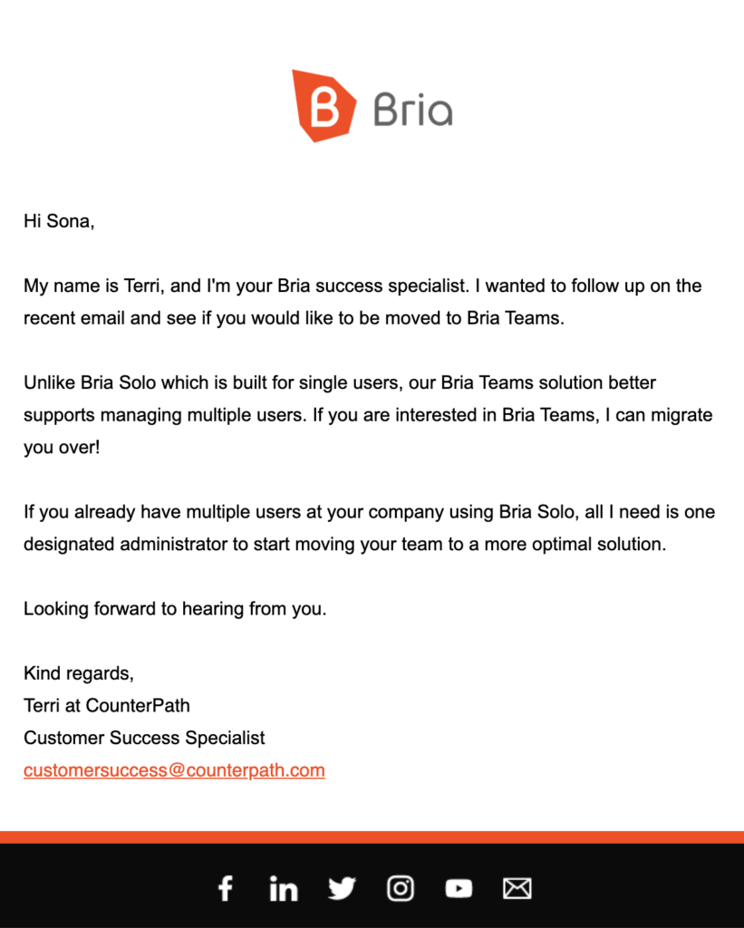 n correo electrónico de seguimiento de servicio al cliente de Bria
